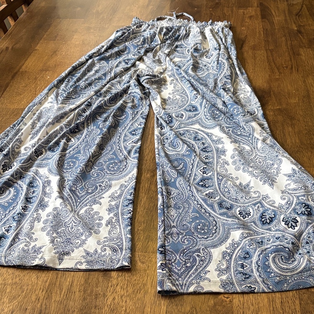 Elegant Blue Paisley Wide Split Leg Pants - Picture 6 of 6